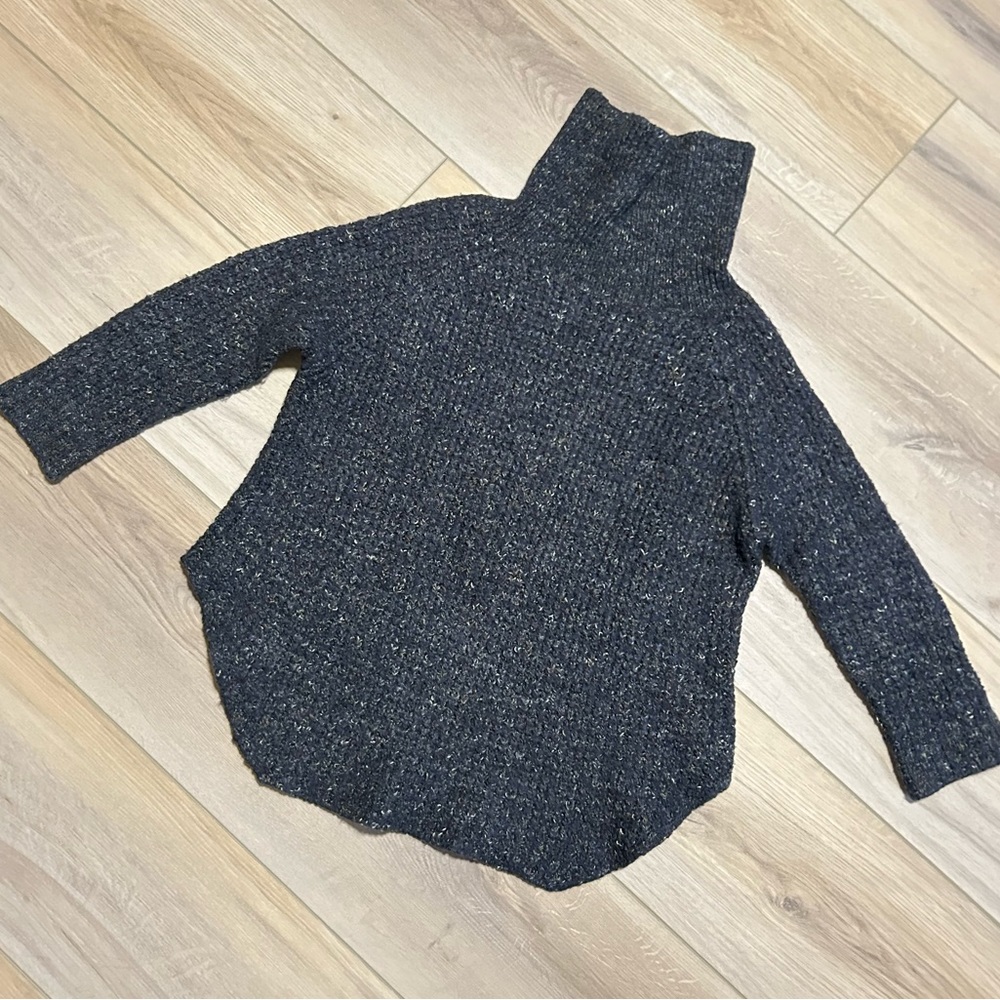 Free People Turtleneck Sweater “The Touches of Wool and Linen” Size Medium